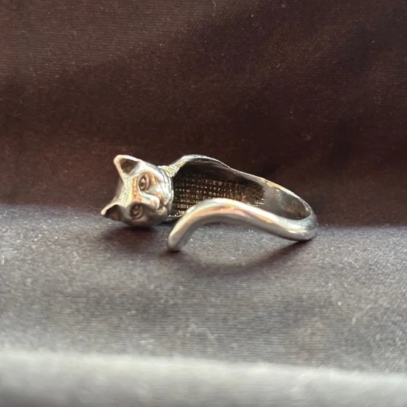 Silver Cat Ring - Picture 1 of 14